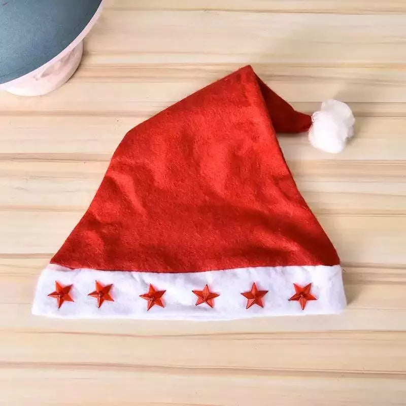 Cappello di Babbo Natale con stelle luminose